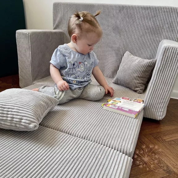 Kinyitható gyerek kanapé saját névvel - szürke kordbársony
