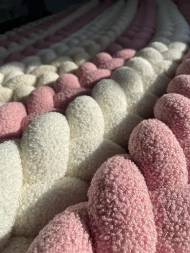 Teddy fonott rácsvédő - krém