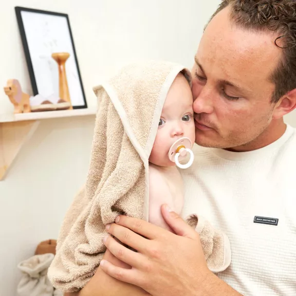 Meyco Baby kapucnis törölköző - homok