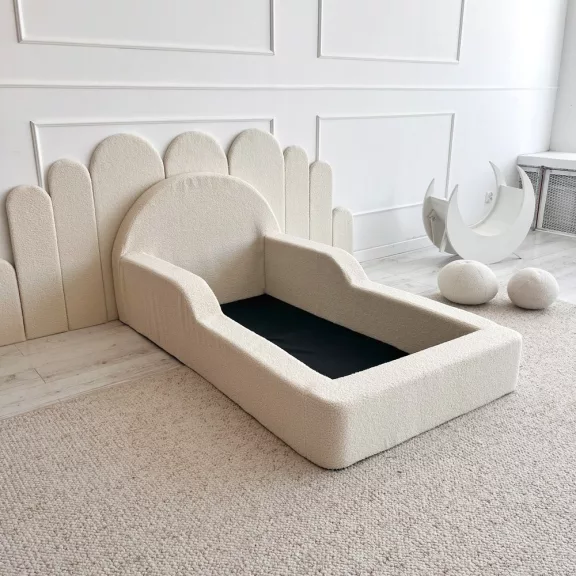 Monio Montessori habszivacs gyerekágy 70x140 cm - bouclé krém