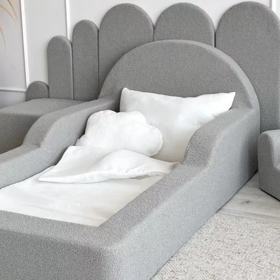 Monio Montessori habszivacs gyerekágy 70x140 cm - bouclé szürke